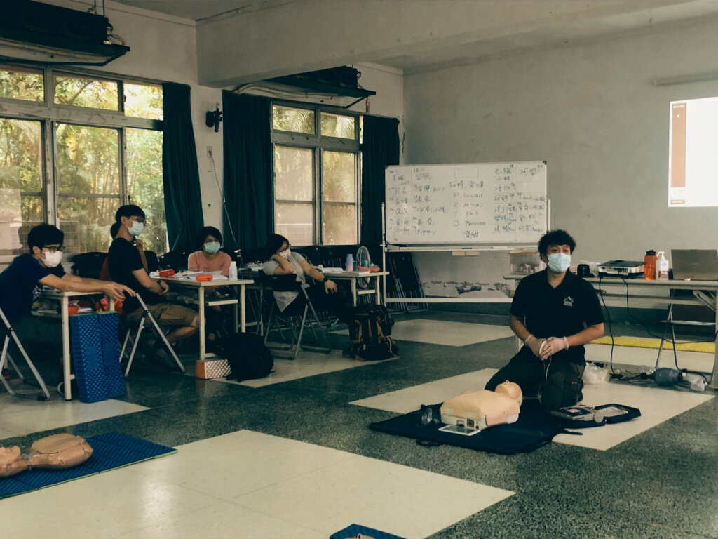 WAFA 上課與考照心得｜關鍵時刻不但自救還能救人的急救訓練