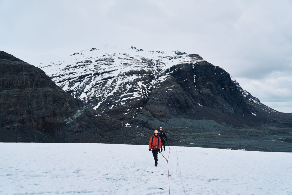 絕美藍冰洞｜Vatnajokull 瓦特納冰川｜冰島 ICE CAVE 夢幻體驗