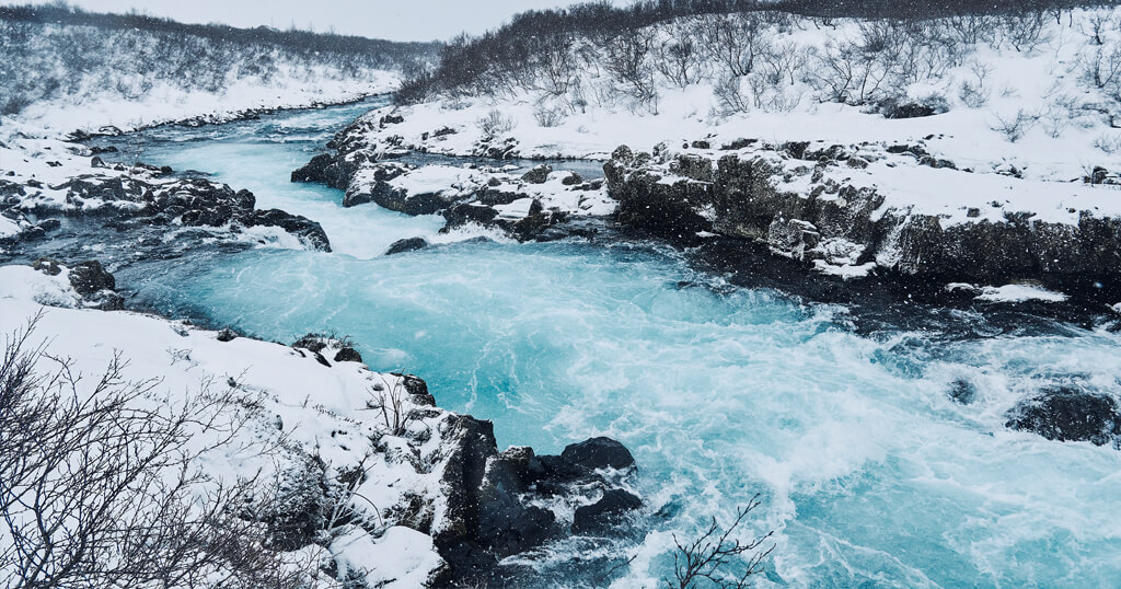 冰島藍色秘境瀑布｜Bruarfoss Waterfall｜天生自帶「蒂芙尼藍 Tiffany Blue」