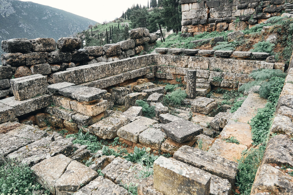 Article119 greece arachova delphi 希臘 阿拉霍瓦 德爾菲 古文明 阿波羅神廟 8029