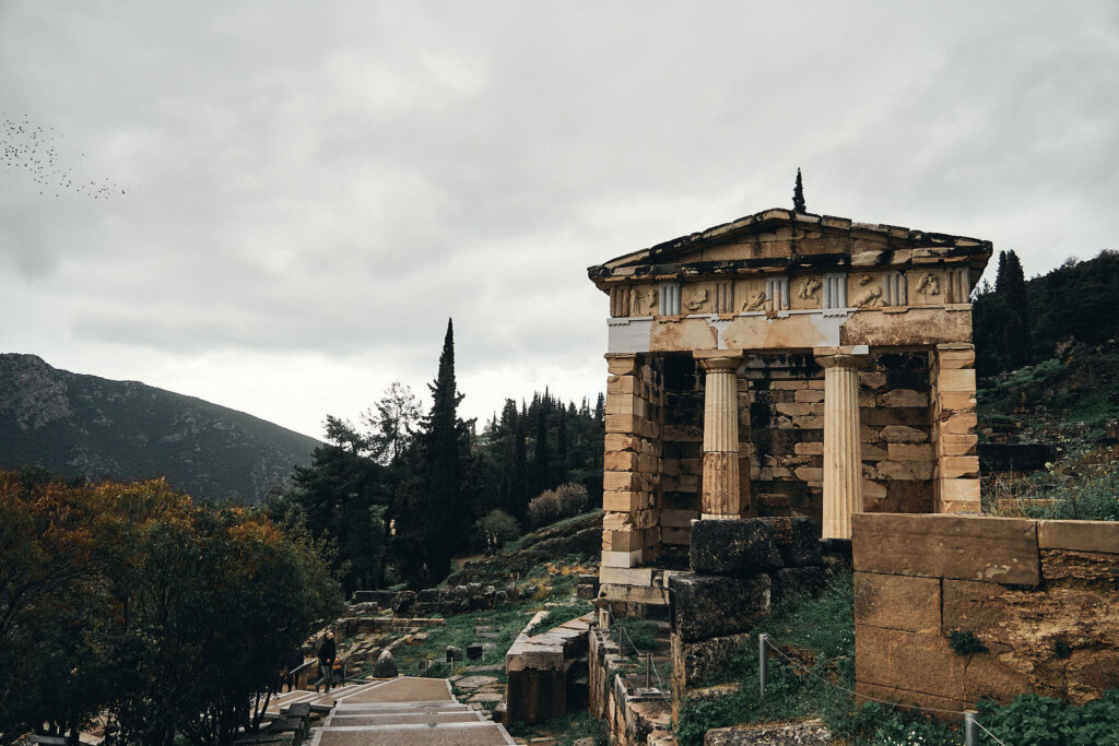 Article119 greece arachova delphi 希臘 阿拉霍瓦 德爾菲 古文明 阿波羅神廟 8041