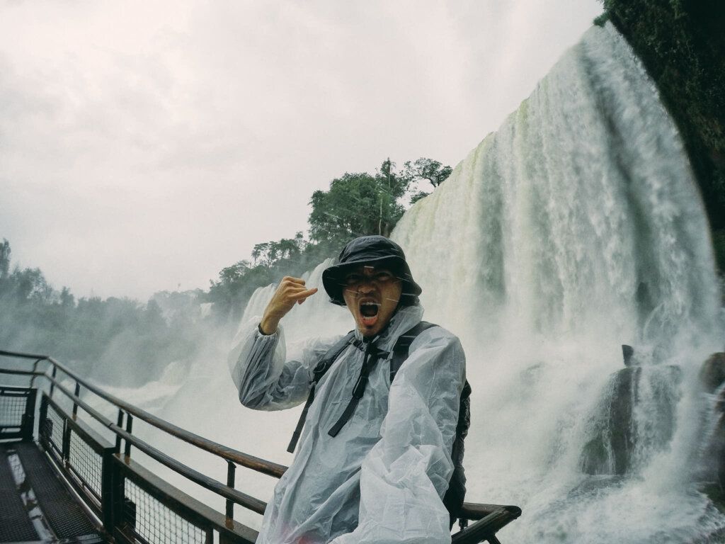 Article165 伊瓜蘇瀑布 Cataratas del Iguazu Iguazu Falls 世界三大瀑布 張國榮 梁朝偉 王家衛 春光乍洩阿根廷 argentina 伊瓜蘇河 巴拉那河 巴西 魔鬼咽喉 4905