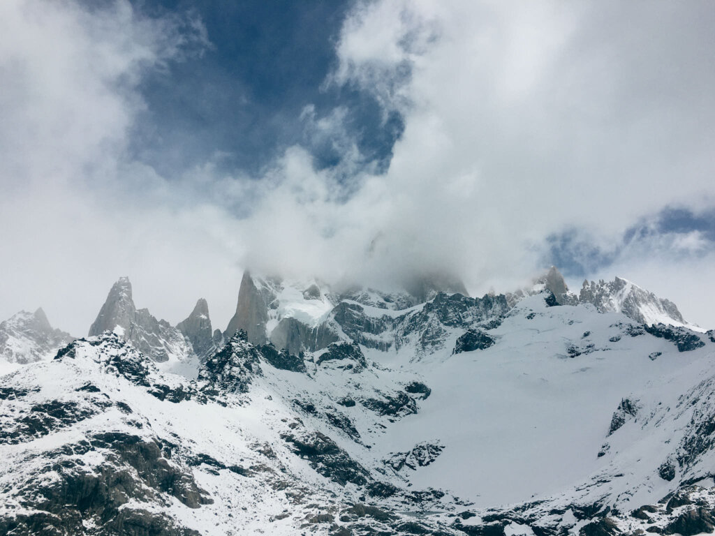 Article168 Patagonia Monte Fitz Roy Cerro Chalten Cerro Fitz Roy Mount Fitz Roy 阿根廷 菲茨羅伊峰 托雷峰 巴塔哥尼亞高原 冒煙的山 健行者天堂 5397
